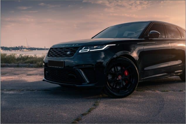 Black Range Rover Velar